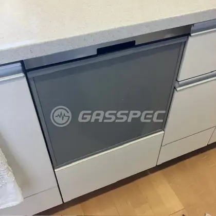 施工後のビルトイン食洗機（パナソニック NP-45BS1S）