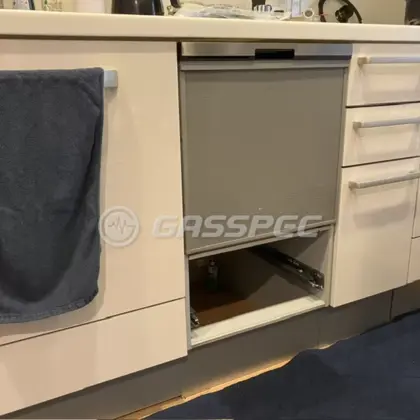 施工後のビルトイン食洗機（パナソニック NP-45BS1S）