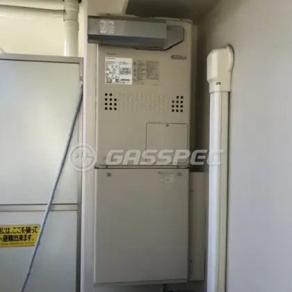 施工前の暖房熱源機（GTH-C2439AWX3H-L）