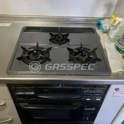 施工前のビルトインガスコンロ（R1G631A0LHK/RBR-S14C）
