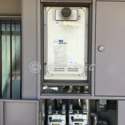 施工前の給湯器（YV1621RG）
