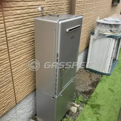 施工後の暖房熱源機（リンナイ RUFH-E2408SAW2-3(A)）