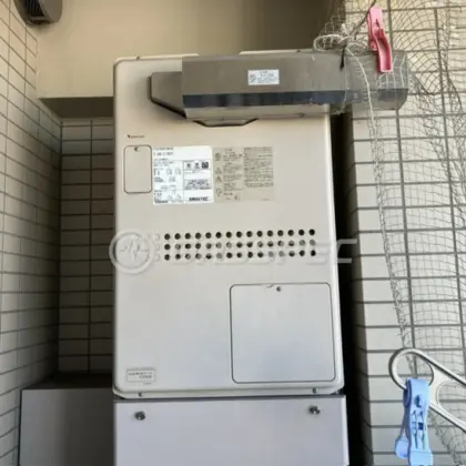 施工前の暖房熱源機（GTH-2434AWX3H-L）