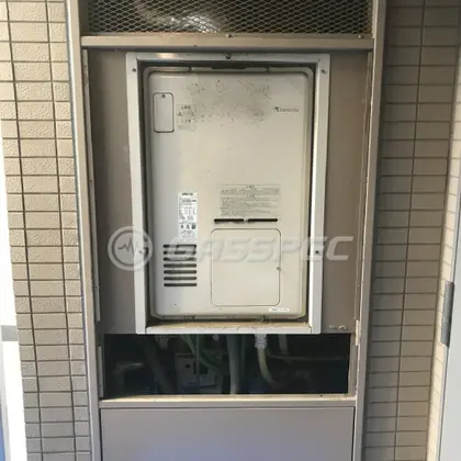 施工前の暖房熱源機（RUFH-V2400AU2-3）