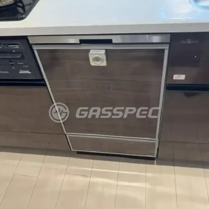 施工後のビルトイン食洗機（パナソニック NP-45BD1S）