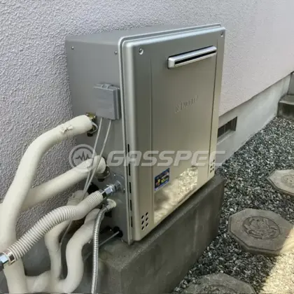 施工後の給湯器（ノーリツ GT-C2472AR-1 BL）