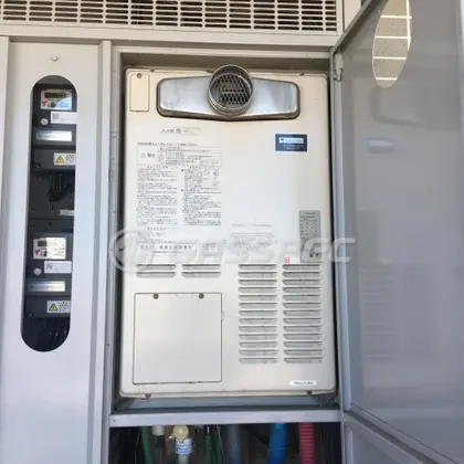 施工前の暖房熱源機（AT-4299ARSAW3Q-C）
