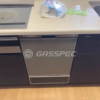 施工後のビルトイン食洗機（パナソニック NP-45BD1S）