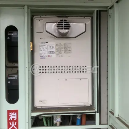 施工前の暖房熱源機（GTH-2413AWXH-T）