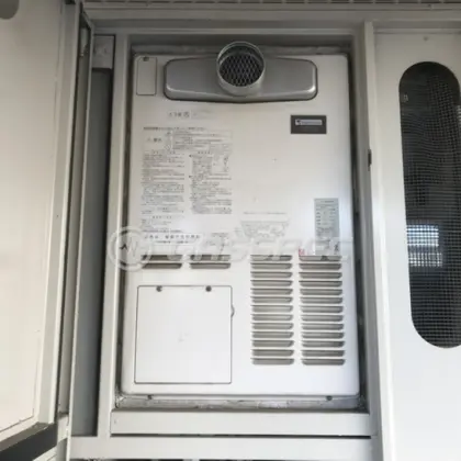 施工前の暖房熱源機（AT-4299ARSAW5Q-C）
