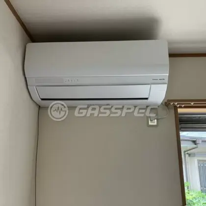 施工後のエアコン（ゼネラル AS-W566T2(W)）