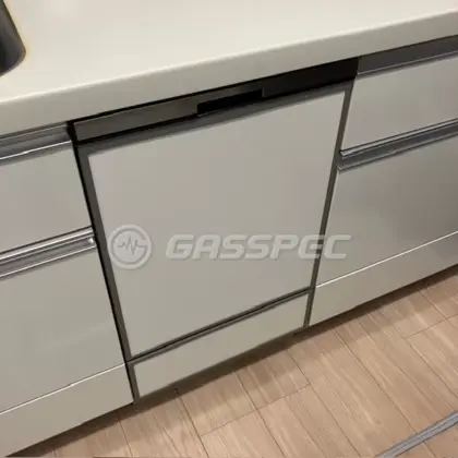 施工後のビルトイン食洗機（パナソニック NP-45BD1S）