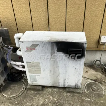 施工前の給湯器（FD-61N）