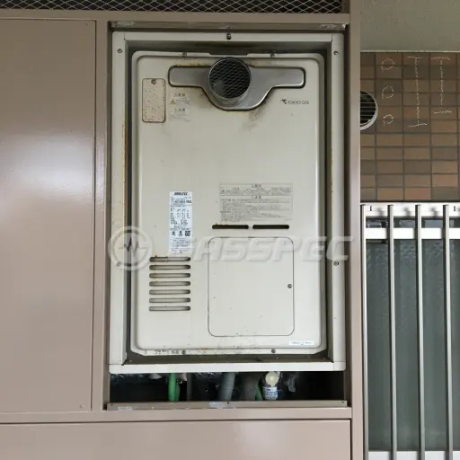 交換前の暖房熱源機（リンナイ RUFH-V2400SAT2-3）