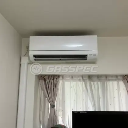 施工後のエアコン（三菱 MSZ-GV3626-W）