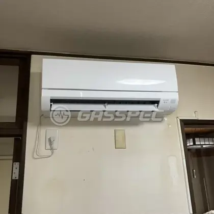 施工後のエアコン（三菱 MSZ-GV2226-W）