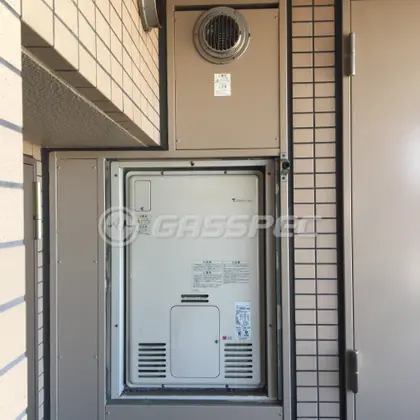 施工前の暖房熱源機（RUFH-2405AU2-3）