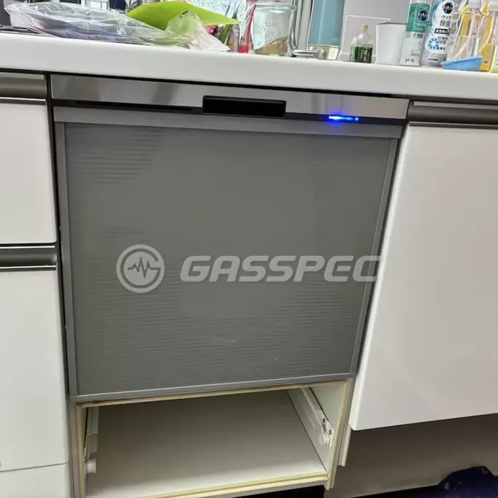 交換後のビルトイン食洗機（パナソニック NP-45BS1S）