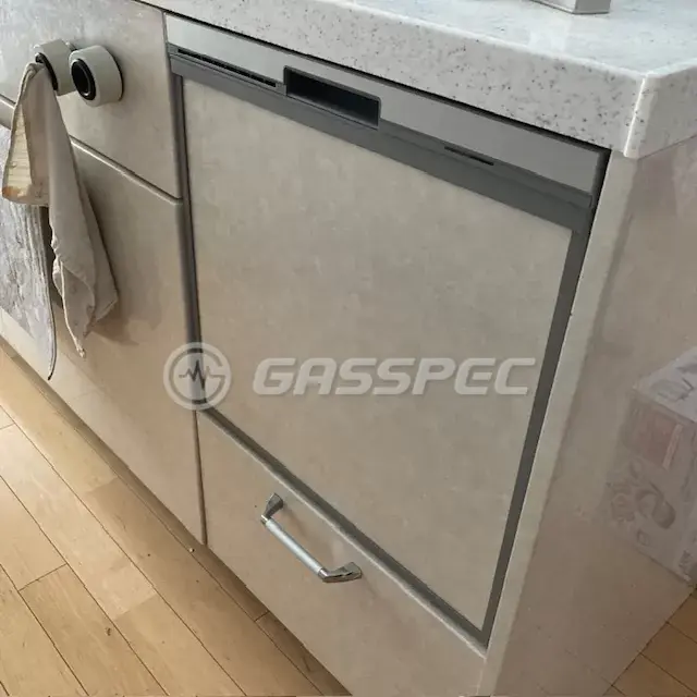 交換後のビルトイン食洗機（パナソニック NP-45CS1S）
