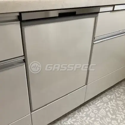 施工後のビルトイン食洗機（パナソニック NP-45BD1S）