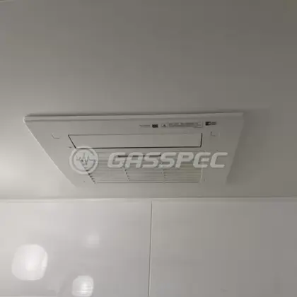 施工後の浴室乾燥機（リンナイ RBH-C4102K3P）