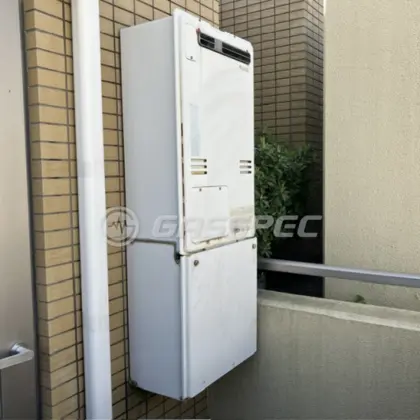 施工前の暖房熱源機（IT4203ARSSW3QU）