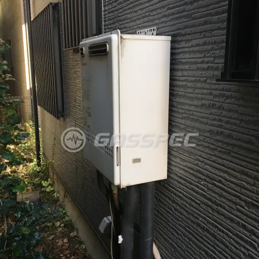 交換前の給湯器（ノーリツ GT-2422SAWX）