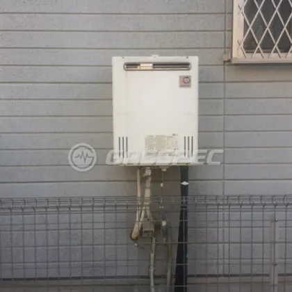 施工前の給湯器（GX-2000AW）