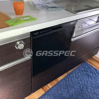 施工後のビルトイン食洗機（パナソニック NP-45RS9K）