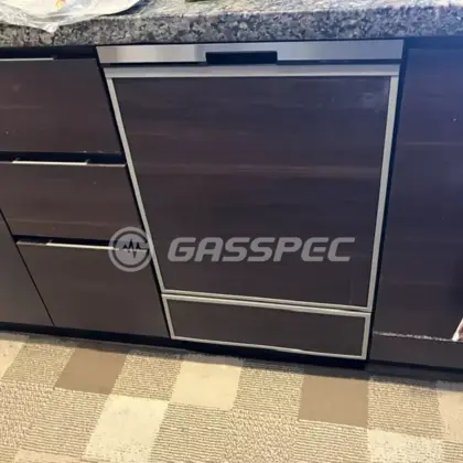 施工後のビルトイン食洗機（パナソニック NP-45BD1S）