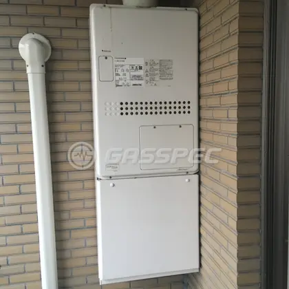 施工前の暖房熱源機（GTH-2417AWX3H-H）