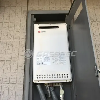 施工前の給湯器（GQ-1612WE-KB）
