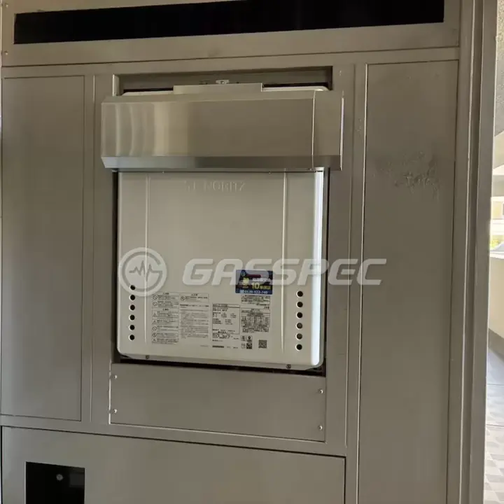 交換後の給湯器（ノーリツ GT-2470SAW-1 BL）
