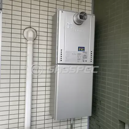 施工後の給湯器（ノーリツ GT-C2472SAW-T-1 BL）