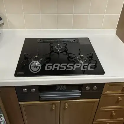 施工後のビルトインガスコンロ（パロマ PD-829W-U60GZ）