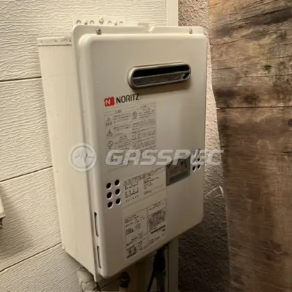施工前の給湯器（GQ-1639WS）