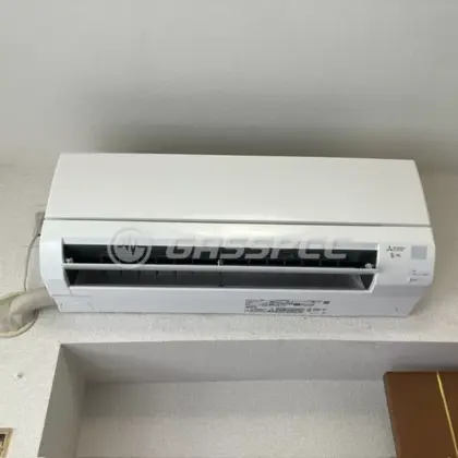 施工後のエアコン（三菱 MSZ-GV2226-W）