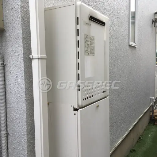 交換前の給湯器（ノーリツ GT-2428SAWX-BL）