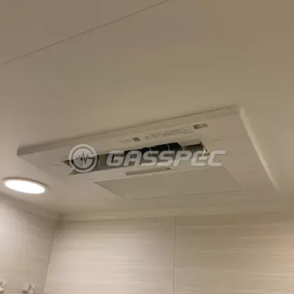 施工後の浴室乾燥機（リンナイ RBH-C4102K3P）