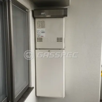 施工前の給湯器（GT-2427SAWX）