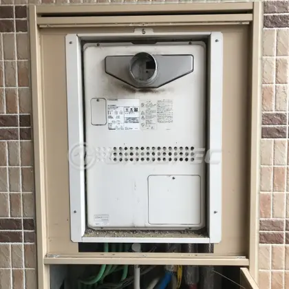 施工前の暖房熱源機（GTH-2434AWX6-T）