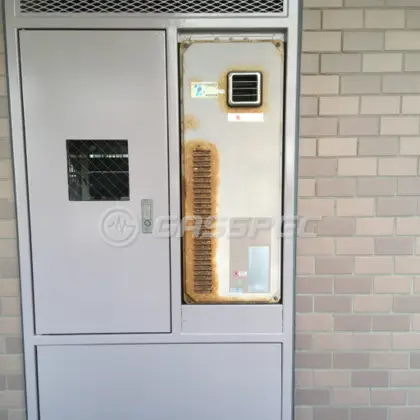 施工前の給湯器（OURB-161DA）