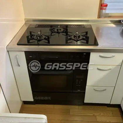 施工後のビルトインガスコンロ（リンナイ RHS71W38M11RCBW）