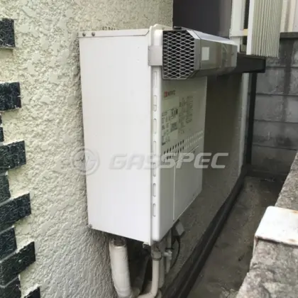 施工前の暖房熱源機（GTH-2427AWX）