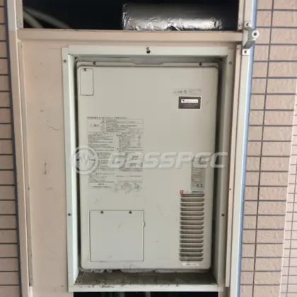 施工前の暖房熱源機（AT-4200ARSAW3Q-56-H）
