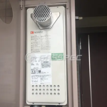 施工後の給湯器（ノーリツ GT-1653SAWX-T-2 BL）