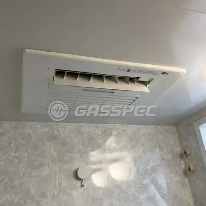 施工後の浴室乾燥機（リンナイ RBH-C4102K3P）
