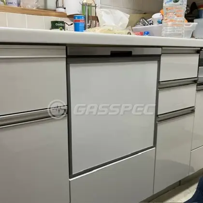 施工後のビルトイン食洗機（パナソニック NP-45BS1S）