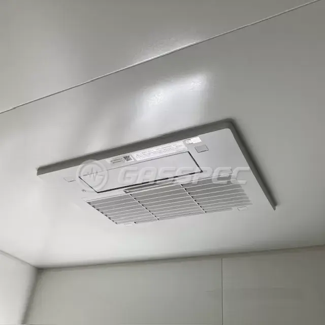 交換後の浴室乾燥機（リンナイ RBH-C3302K1P）