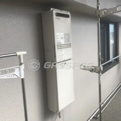 施工前の給湯器（GQ-2427AWX）